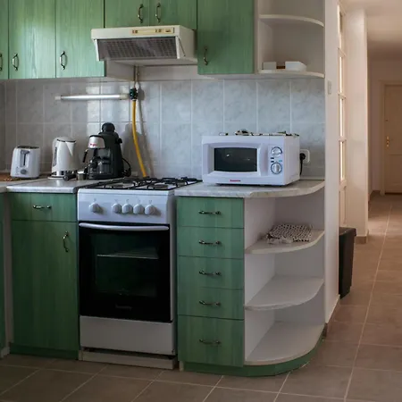 بيت ضيافة Bella Apartmanhaz 3*