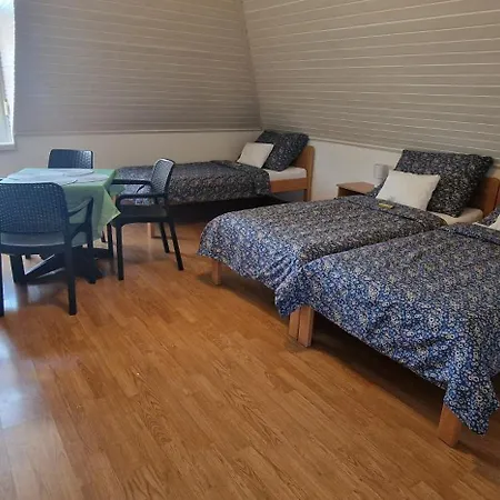 Bella Apartmanhaz بيت ضيافة
