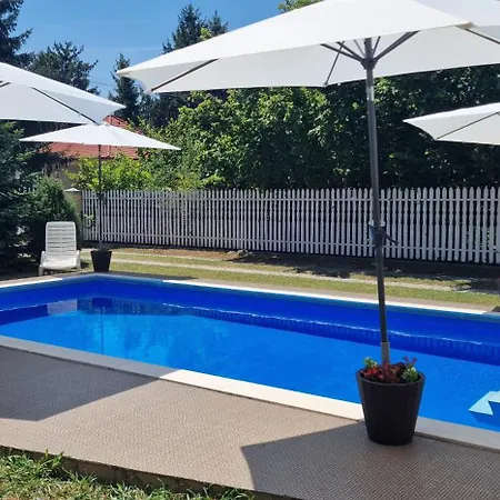 بيت ضيافة Bella Apartmanhaz زاماردي