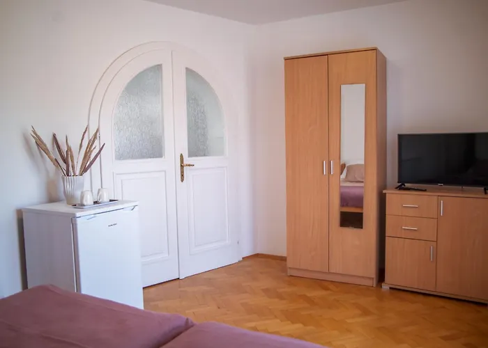 Pensjonat Bella Apartmanhaz 4*