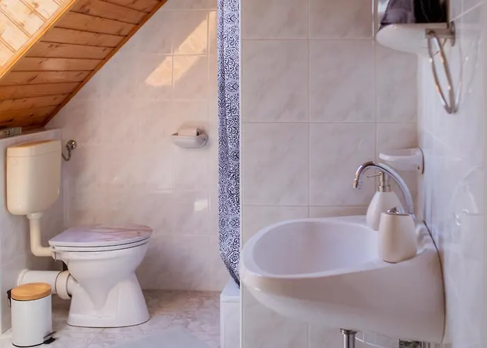 Pensjonat Bella Apartmanhaz